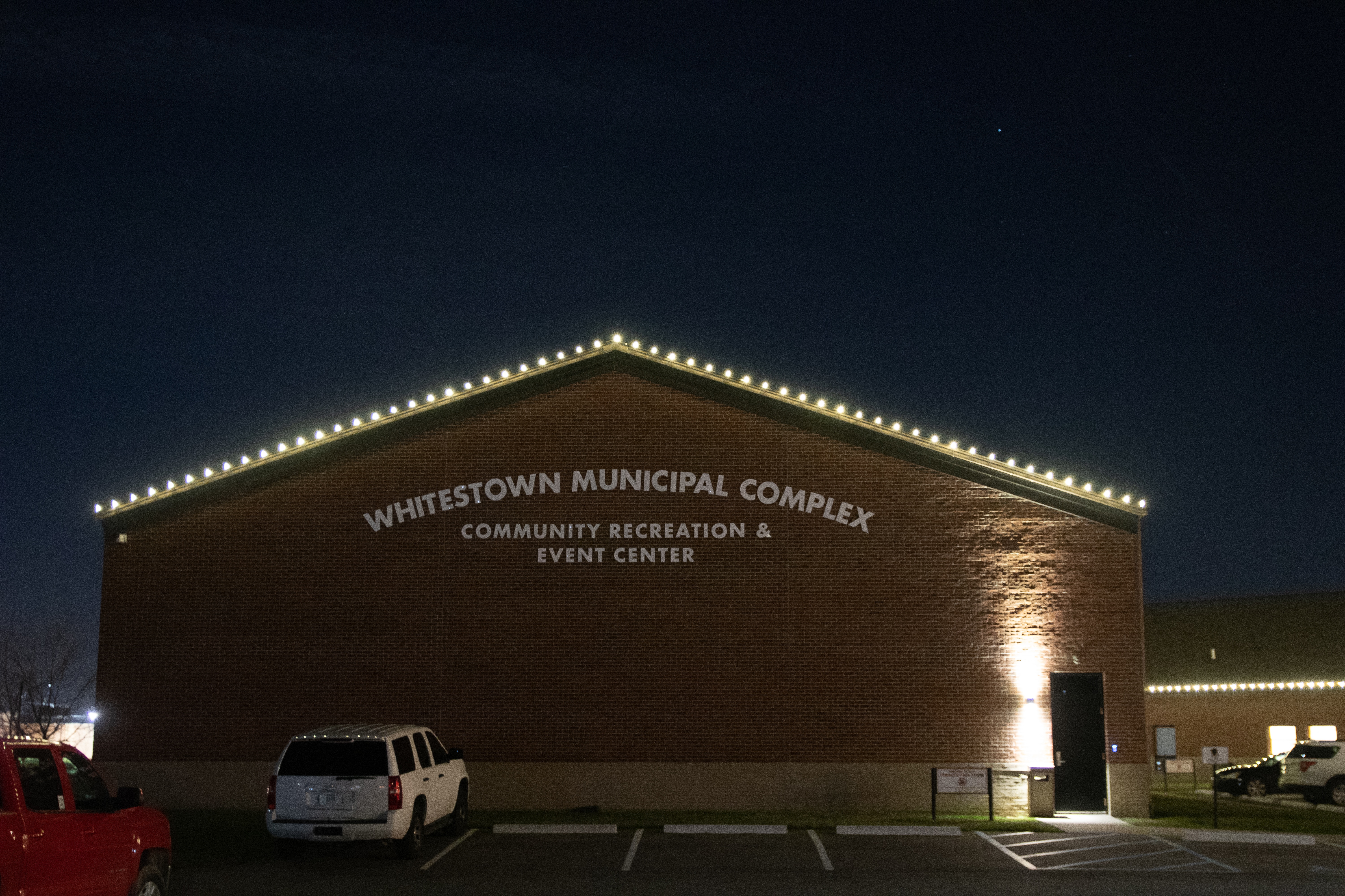 Blue Duck Christmas Lights offers home and yard lighting in Westfield, IN for the holidays