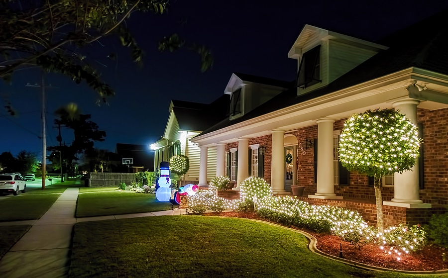 The Magic of Christmas: How Christmas Lights Build Excitement for Kids