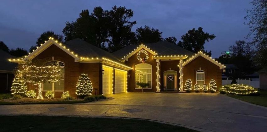 Why You Should Choose a Professional Christmas Light Installer in Carmel, IN